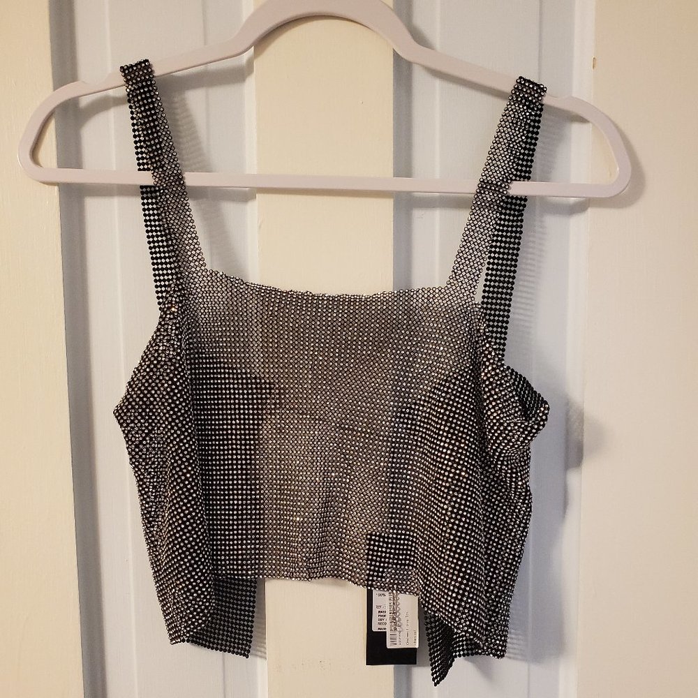 Chain crop top